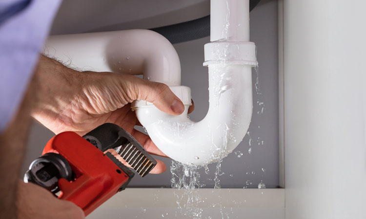 كشف تسرب الخزانات بدبي