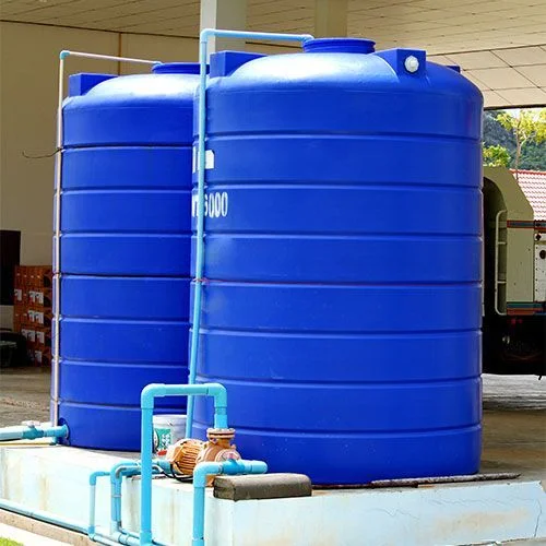 كشف تسربات خزانات المياه بدبي