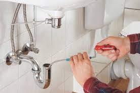 كشف واصلاح تسربات المياه بعجمان