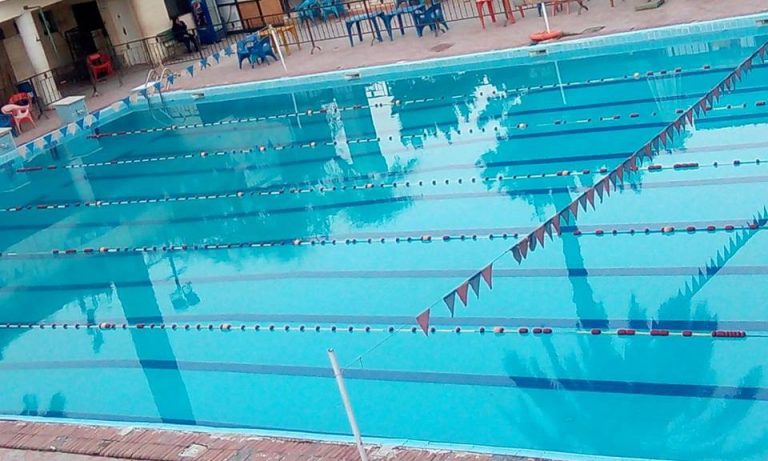 كشف تسرب مسابح المياه بدبي