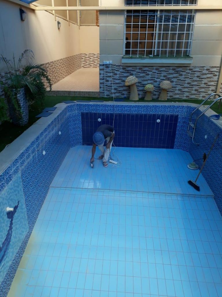 كشف تسربات المسابح بأبوظبي