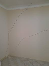 ترميم الشقوق في الجدران