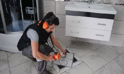 جهاز كاشف تسرب الماء